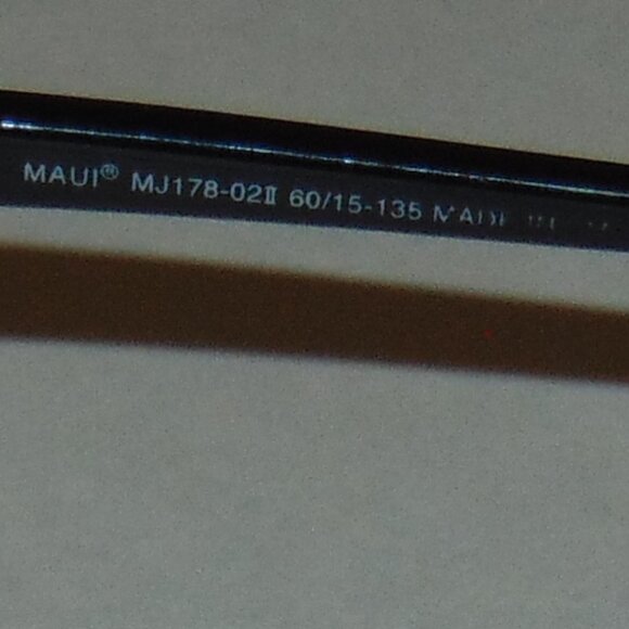 MAUI JIM VOYAGER  MJ178-02 II  POLARIZED SUNGLASSES - Picture 3 of 4